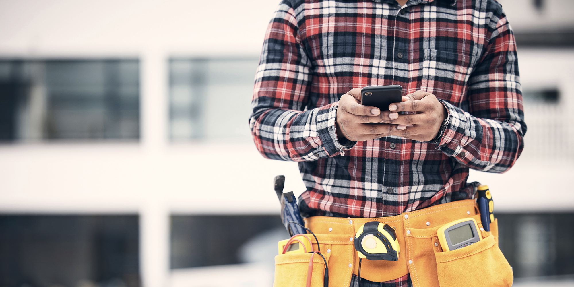 Why Your Contractors are Texting thumbnail