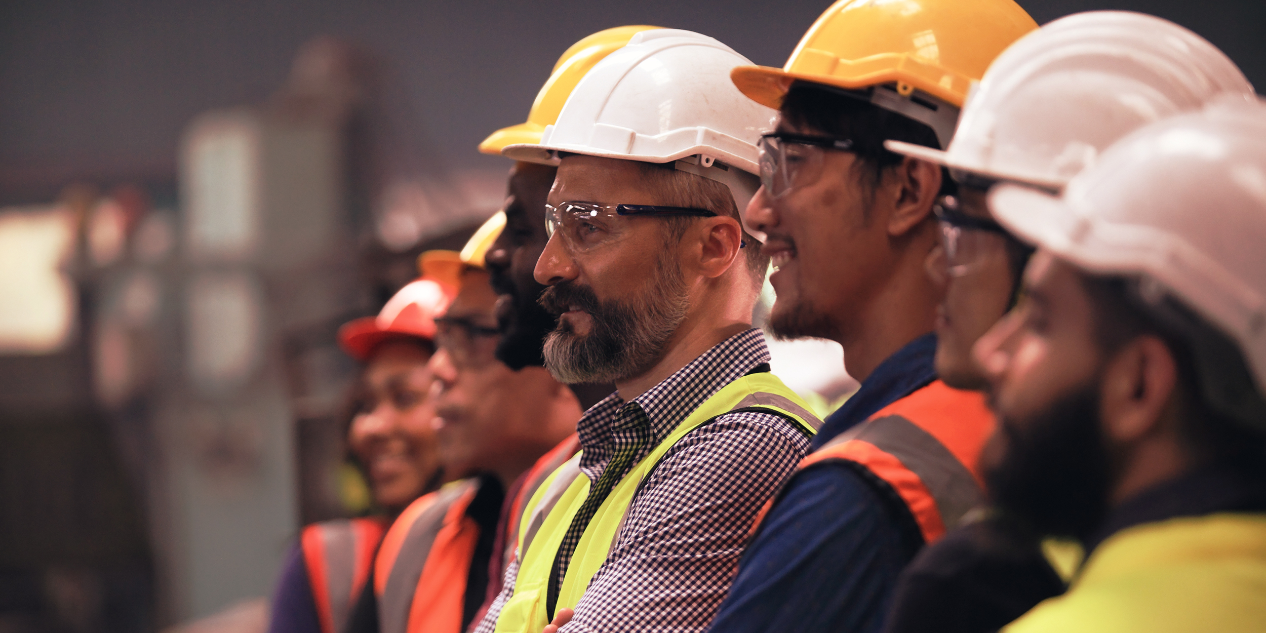 How Communication Tools Help Distributors Overcome The Labor Shortage featured image